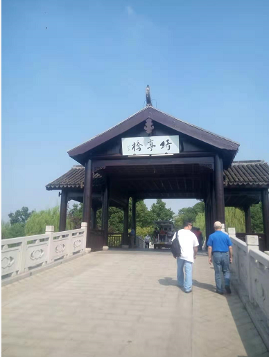 手机一天赚50元，来牛帮做最火的悬赏app一天可以赚100！
